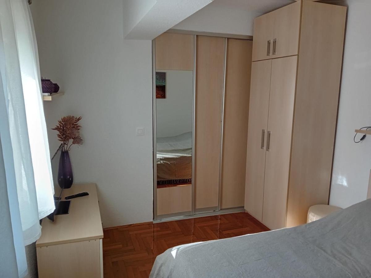 Apartment Nikol PUY Exterior foto